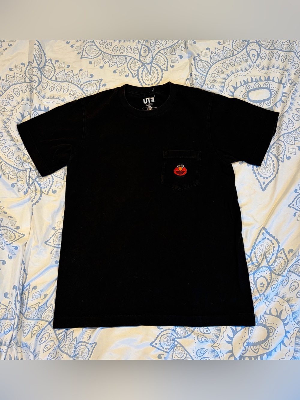 Kaws Sesame Street Uniqlo shirt